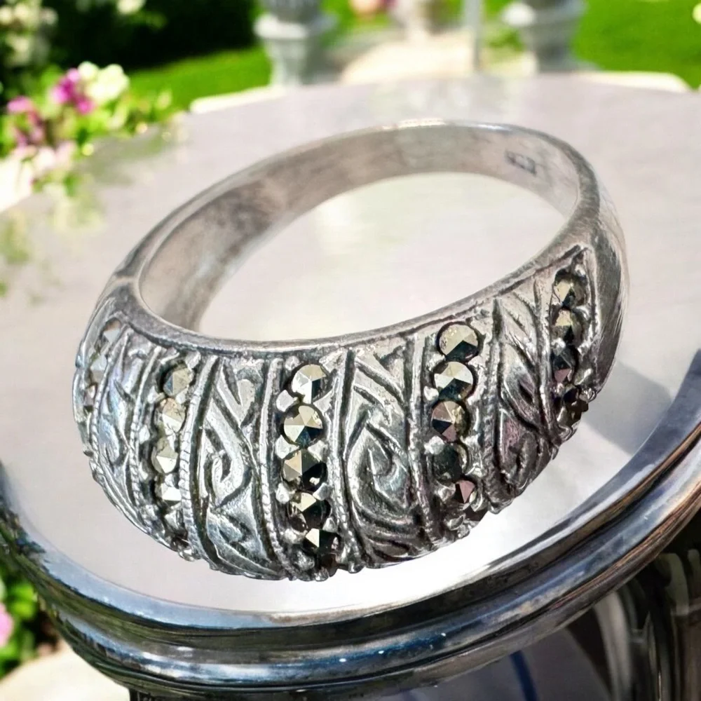 Sterling Silver Marcasite Dome Ring (7.5)